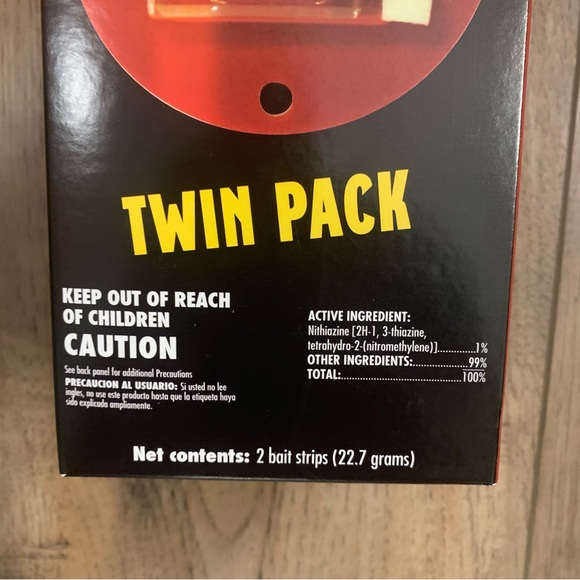 Farnam Home and Garden Starbar Quik Strike Fly Abatement Strip, 2-Pack - Picture 4 of 4